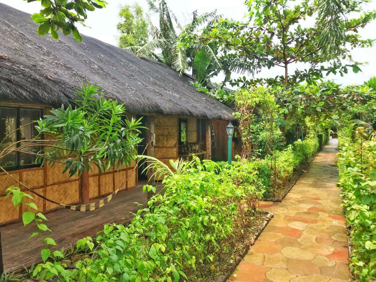 Calayo Beach Resort Nasugbu Bagian luar foto